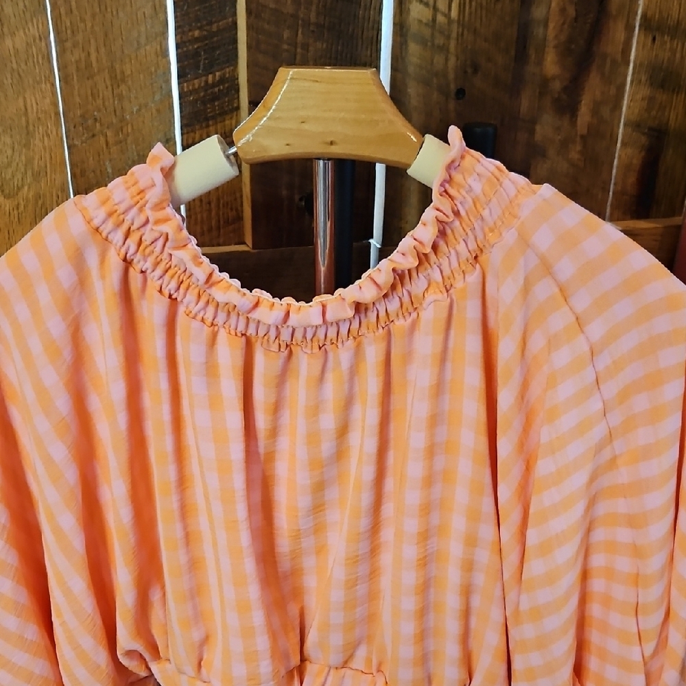 292 BUCKETLIST Peach Striped Ruffle-Trim Cropped Top - Picture 5 of 7